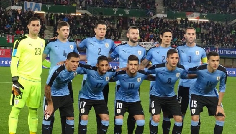 El Maestro Tabárez confirmó los 23 jugadores para la Copa de China