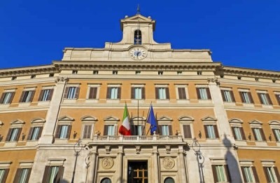 Italia: disuelven el parlamento y convocan a elecciones