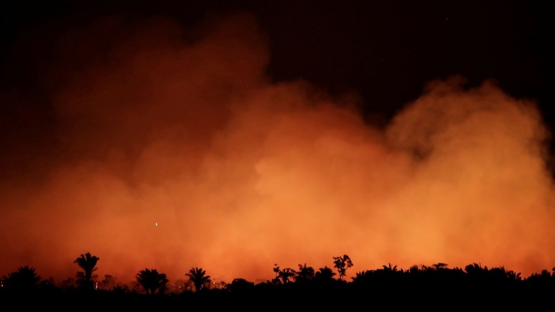 El pulmón del planeta en llamas desde hace 16 días