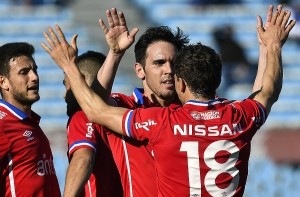 Nacional venció a Fénix por 3 a 0 y es único líder del Clausura
