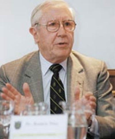 Falleció el economista y periodista Ramón Díaz