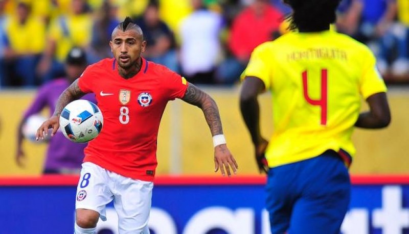 Chile derrotó a Ecuador 2-1 y está en cuartos
