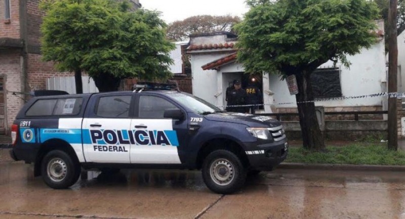 Se entregó a la policía el músico Pity Álvarez