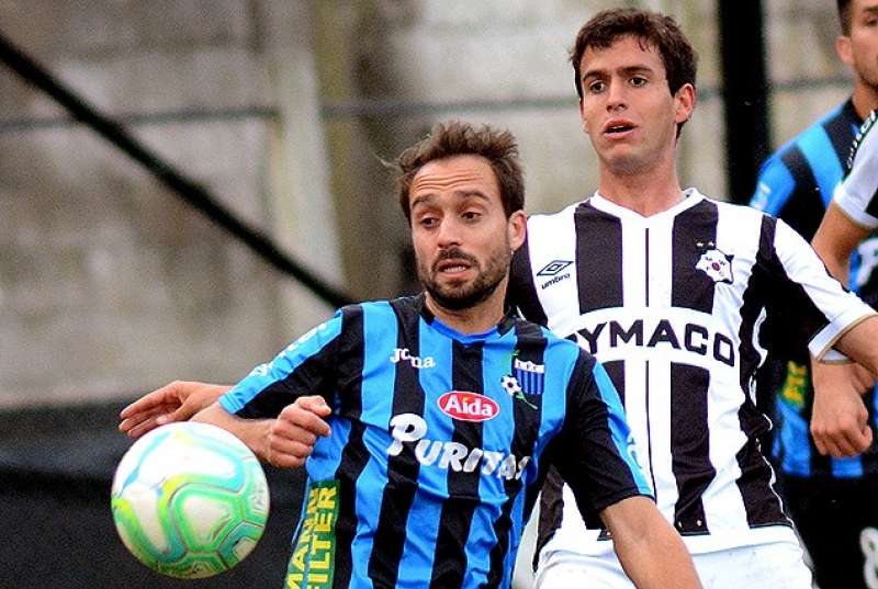 Liverpool es campeón del Torneo Clausura del fútbol en Uruguay, gracias al  empate de sus escoltas