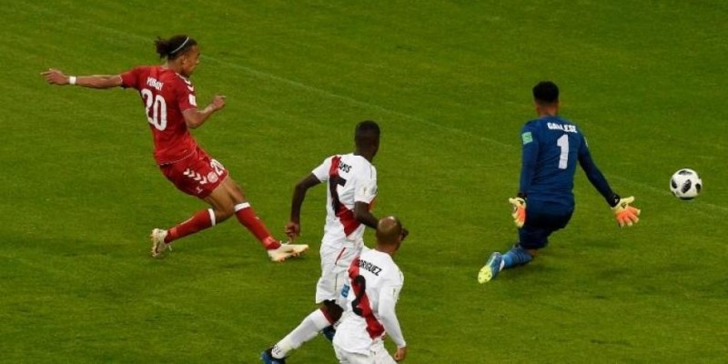 Dinamarca derrotó a Perú por 1 a 0