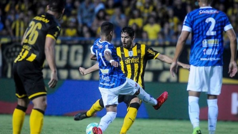 Peñarol no pudo con Juventud: empate sin goles en el CDS