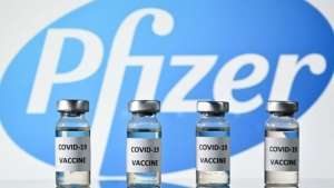 Pfizer recomienda tercera dosis de su vacuna