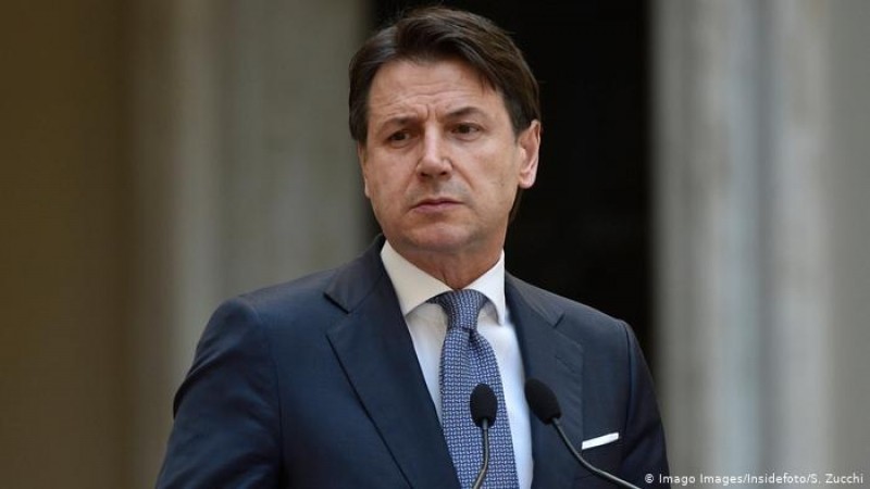 Renuncia el primer ministro Giuseppe Conte