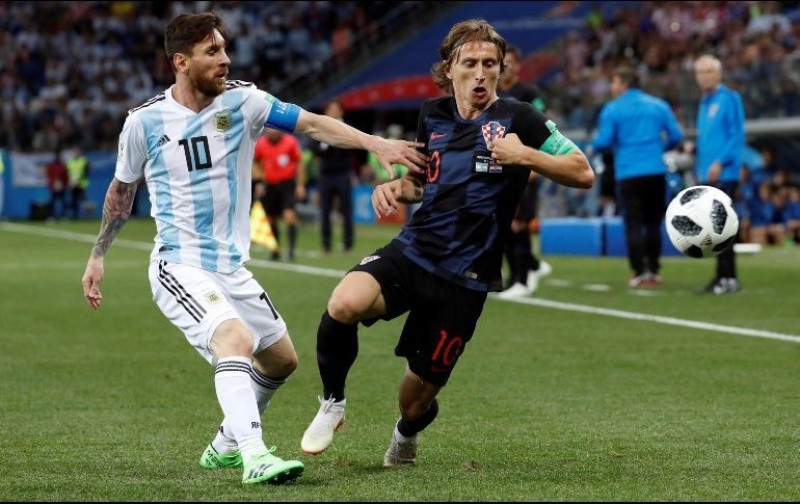 Croacia goleó a Argentina por 3 a 0 y está en octavos