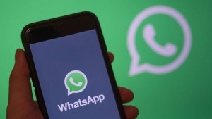 Whatsapp detecta software espía que accede a celulares