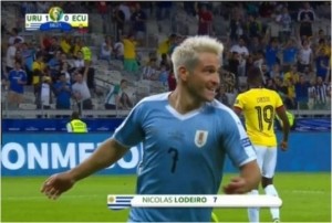 Partidazo de Uruguay: arrolló a Ecuador por 4 a 0