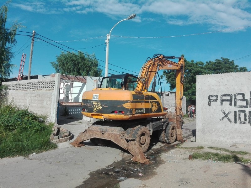 Fueron demolidas viviendas usurpadas en La Cruz de Carrasco