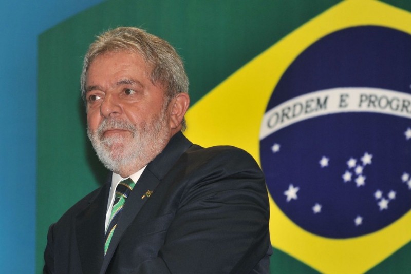Tribunal Electoral vetó la candidatura del expresidente Lula