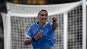Uruguay derrotó a Argentina 2-0 en La Bombonera