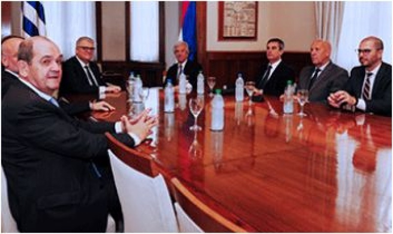 El presidente Vázquez se reunió con el director ejecutivo de UPM