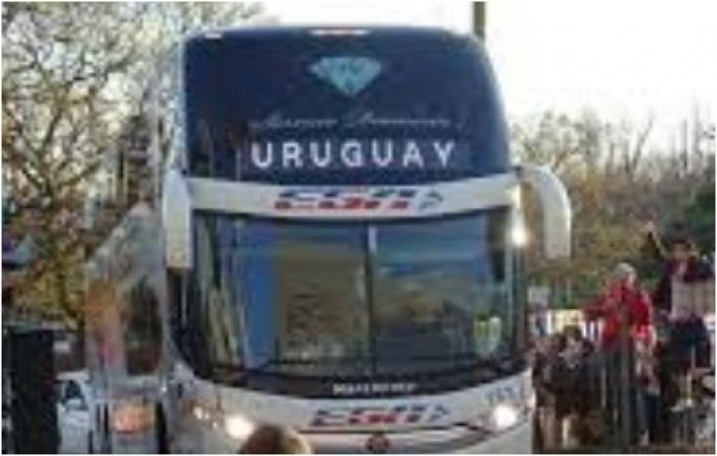 Chocó en Argentina un ómnibus de EGA con turistas uruguayos