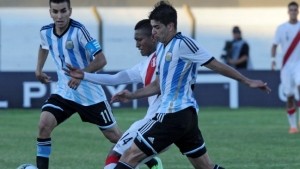 Argentina ganó en los descuentos con gol de penal