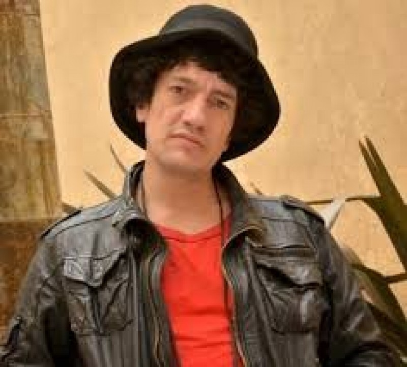 Pity Álvarez, popular músico de rock, buscado por homicidio