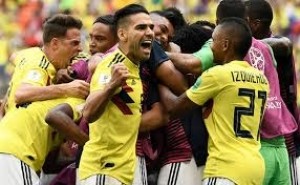 Colombia  ganó 3-0 y eliminó a Polonia