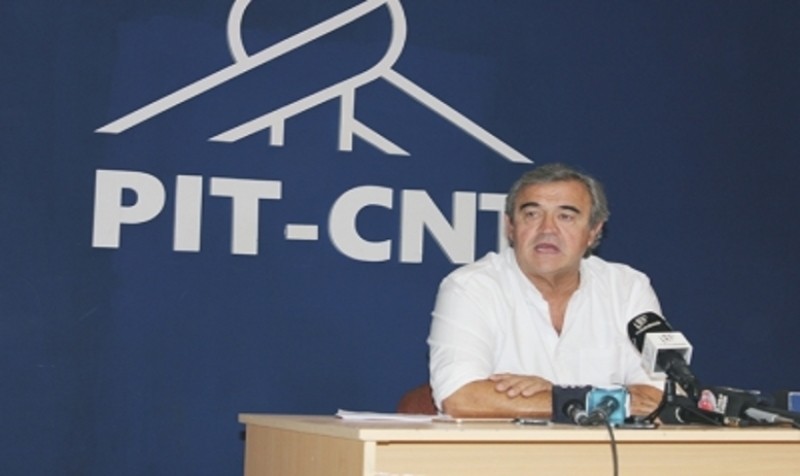 Jorge Larrañaga se reunió con dirigentes del PIT-CNT